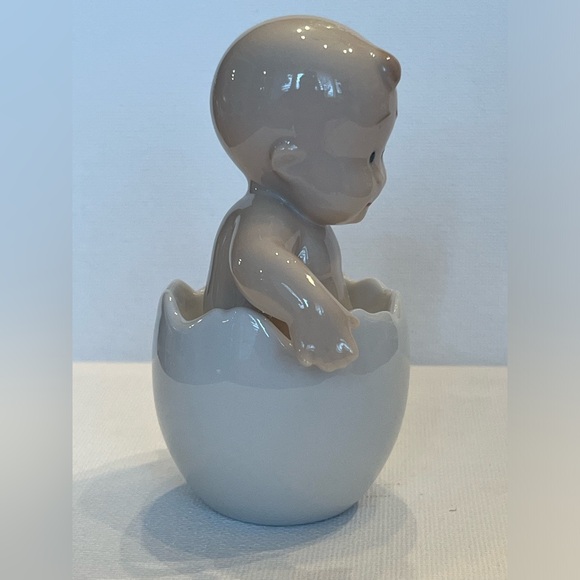 Lladro Nao “Where Do Babies Come From”? Egg - Picture 5 of 7